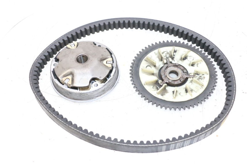 photo de VARIATOR PEUGEOT KISBEE 4T 50 (2018 - 2022) - Detail van het onderdeel