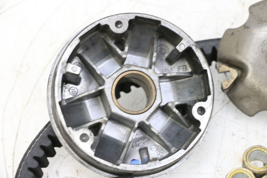 photo de VARIATOR PEUGEOT KISBEE 4T 50 (2018 - 2022) - Productaanzicht