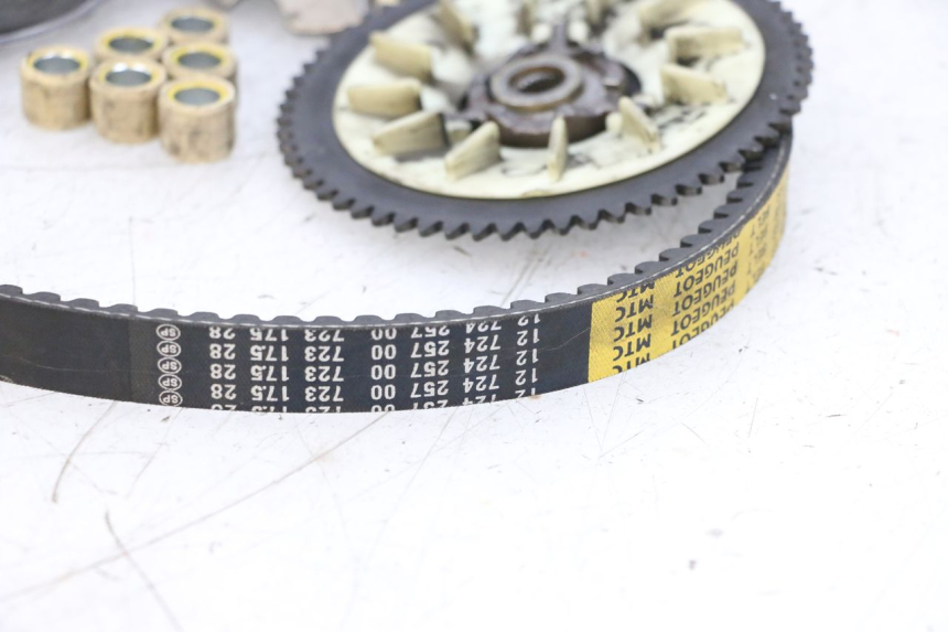 photo de VARIATOR PEUGEOT KISBEE 4T 50 (2018 - 2022) - Staat van het oppervlak