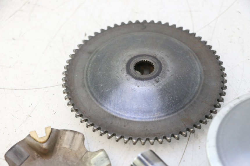 photo de VARIATOR PEUGEOT KISBEE 4T 50 (2010 - 2017) - Overzicht
