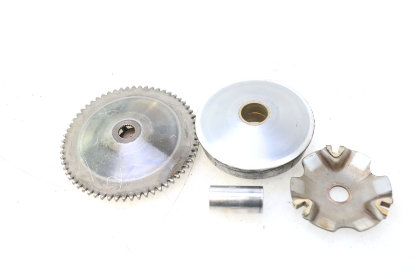 photo de VARIATOR PEUGEOT KISBEE 4T 50 (2010 - 2017) - Detail van het onderdeel