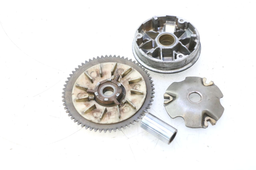 photo de VARIATOR PEUGEOT KISBEE 4T 50 (2010 - 2017) - Bevestigingspunten