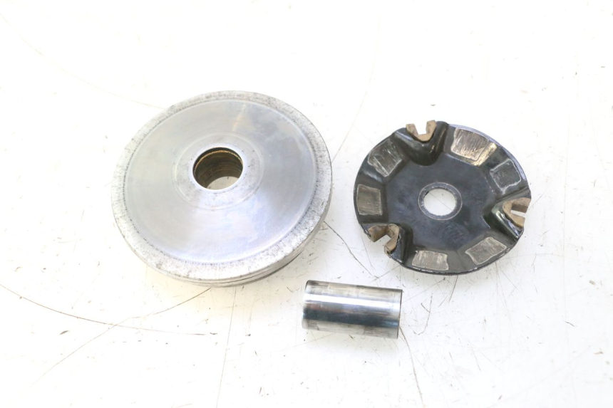 photo de VARIATOR PEUGEOT KISBEE 4T 50 (2018 - 2022) - Technische close-up