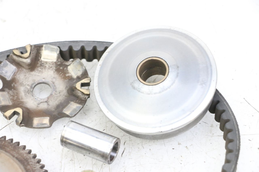 photo de VARIATOR KYMCO AGILITY 4T 50 (2018 - 2022) - Overzicht