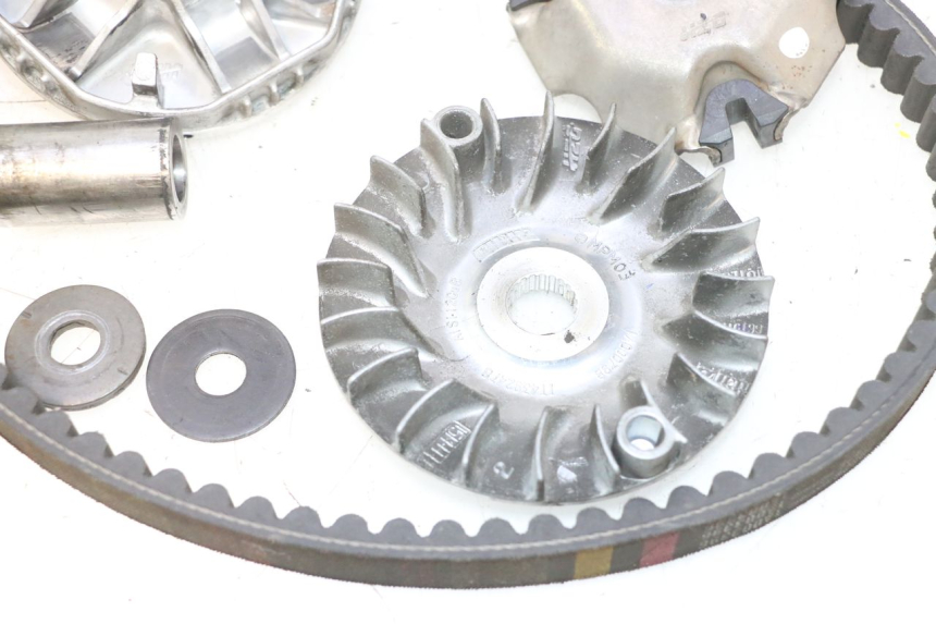 photo de VARIATOR PIAGGIO LIBERTY IGET S 125 (2016 - 2020) - Zoom op componenten