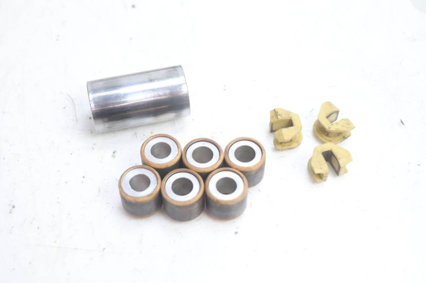 photo de VARIATOR PIAGGIO LIBERTY 125 (1998 - 2008) - Andere kijkhoek