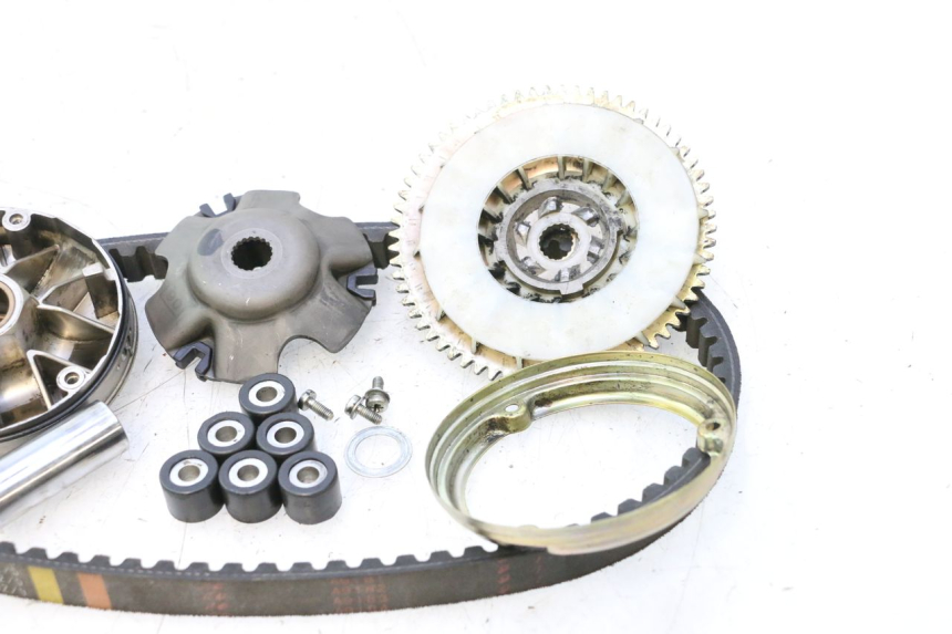 photo de VARIATOR PIAGGIO LIBERTY 50 (1998 - 2003) - Kenmerkende details