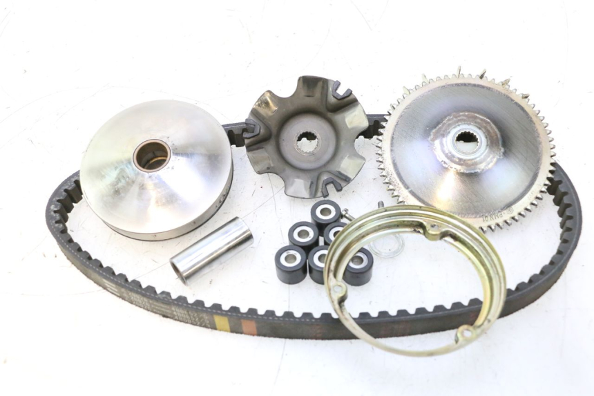 photo de VARIATOR PIAGGIO LIBERTY 50 (1998 - 2003) - Bevestigingspunten