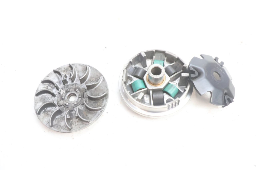 photo de VARIATOR PEUGEOT LUDIX BLASTER 50 (2006 - 2014) - Bevestigingspunten