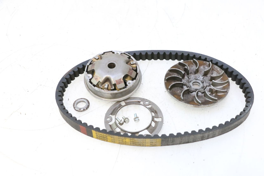 photo de VARIATOR PEUGEOT LUDIX ONE 14P 50 (2004 - 2013) - Zoom op gebruiksstaat