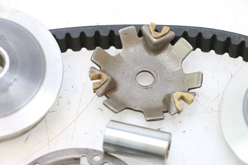 photo de VARIATOR PEUGEOT LUDIX ONE 14P 50 (2004 - 2013) - Overzicht