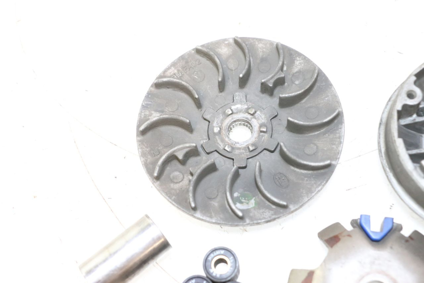 photo de VARIATOR PEUGEOT LUDIX ONE 50 (2004 - 2006) - Gecontroleerd onderdeel