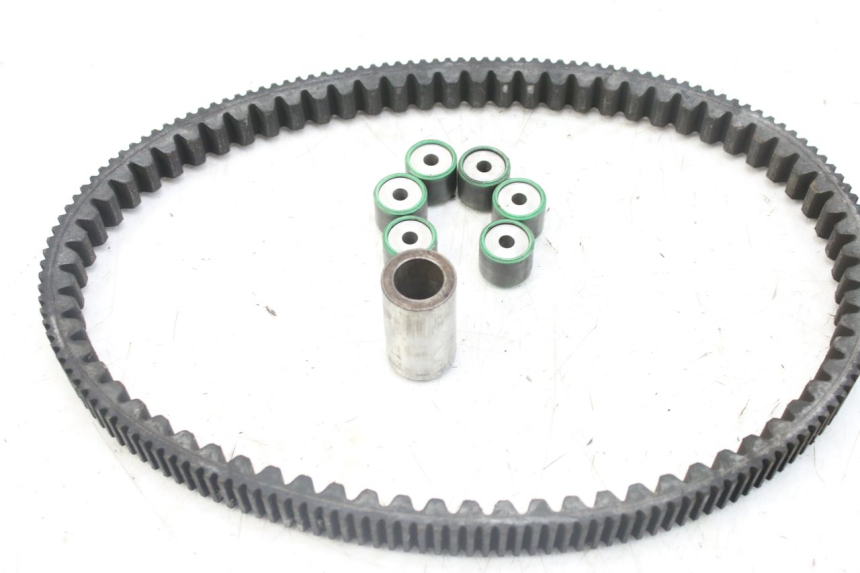 photo de VARIATOR PIAGGIO MP3 RL 250 (2006 - 2010) - Zoom op gebruiksstaat