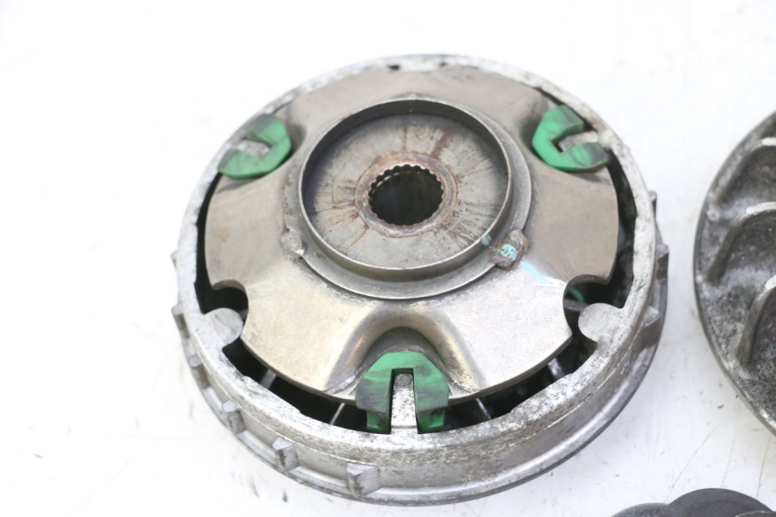 photo de VARIATOR PIAGGIO MP3 RL 250 (2006 - 2010) - Zoom op gebruiksstaat