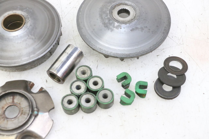 photo de VARIATOR PIAGGIO MP3 RL 250 (2006 - 2010) - Bevestigingspunten