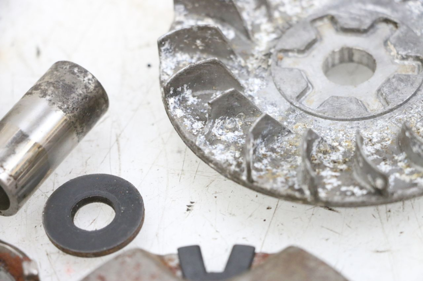 photo de VARIATOR YAMAHA NEO'S NEOS 2T 50 (1998 - 2007) - Markeringen en referenties