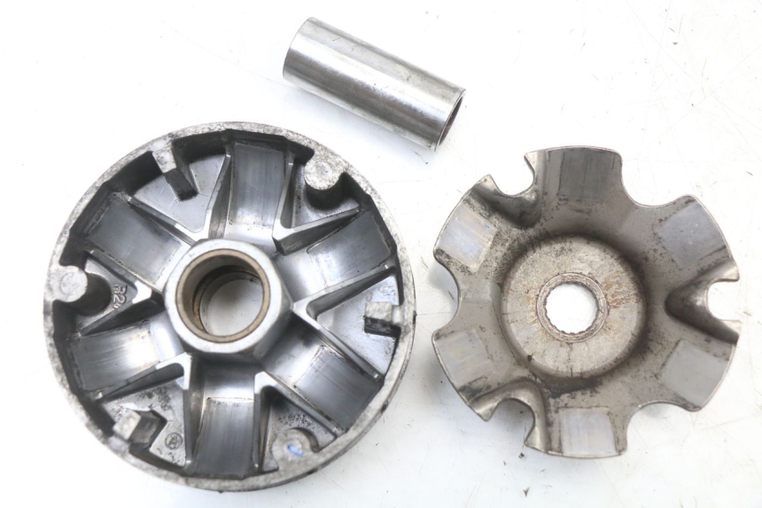 photo de VARIATOR PIAGGIO NEW TYPHOON 50 (2018 - 2021) - Detail van het onderdeel