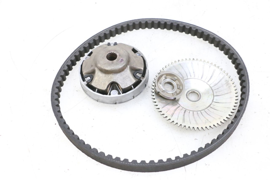 photo de VARIATOR PIAGGIO NEW TYPHOON 50 (2018 - 2021) - Detail van het onderdeel