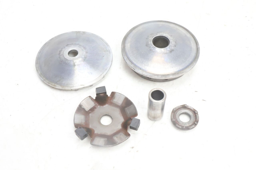 photo de VARIATOR SYM ORBIT 2 4T 50 (2008 - 2017) - Detail van het onderdeel