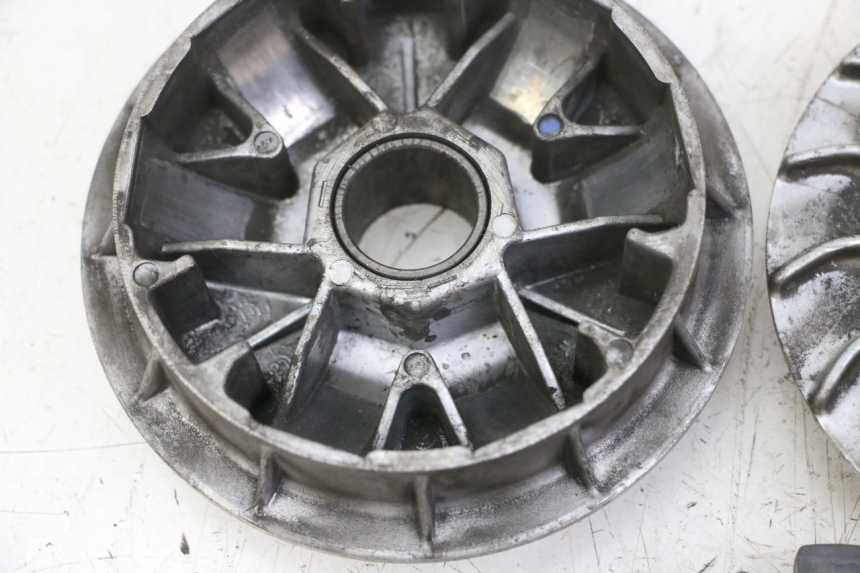 photo de VARIATOR SYM ORBIT III 3 4T 50 (2018 - 2021) - Bevestigingspunten