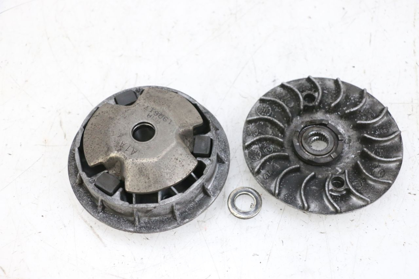 photo de VARIATOR SYM ORBIT III 3 4T 50 (2018 - 2021) - Andere kijkhoek