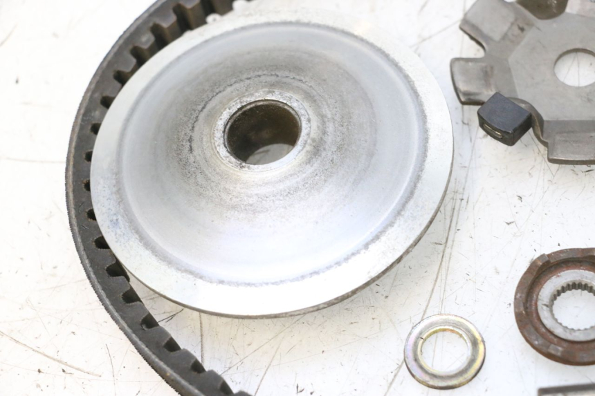 photo de VARIATOR SYM ORBIT III 3 4T 50 (2018 - 2021) - Technische close-up