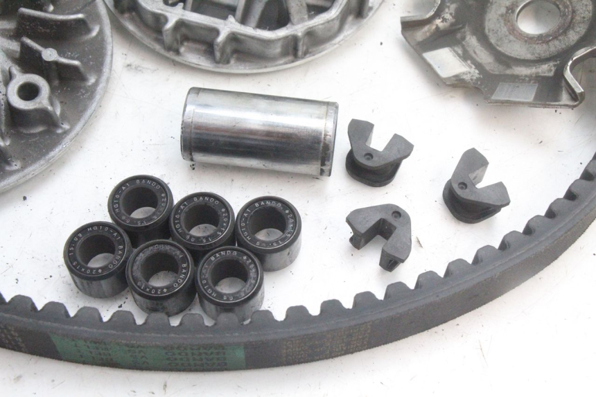 photo de VARIATOR HONDA PCX (JF28) 125 (2009 - 2011) - Technische close-up