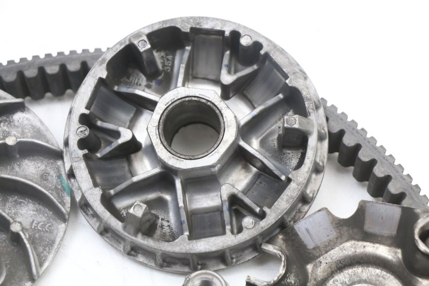 photo de VARIATOR HONDA PCX (JF47) 125 (2012 - 2013) - Andere kijkhoek