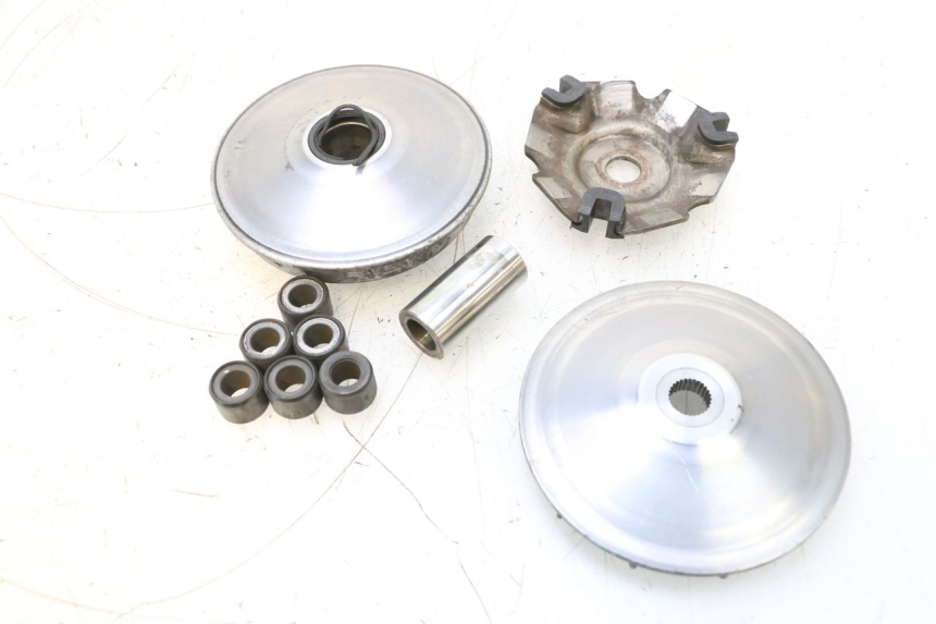 photo de VARIATOR HONDA PCX (JF57/JF64) 125 (2014 - 2018) - Andere kijkhoek