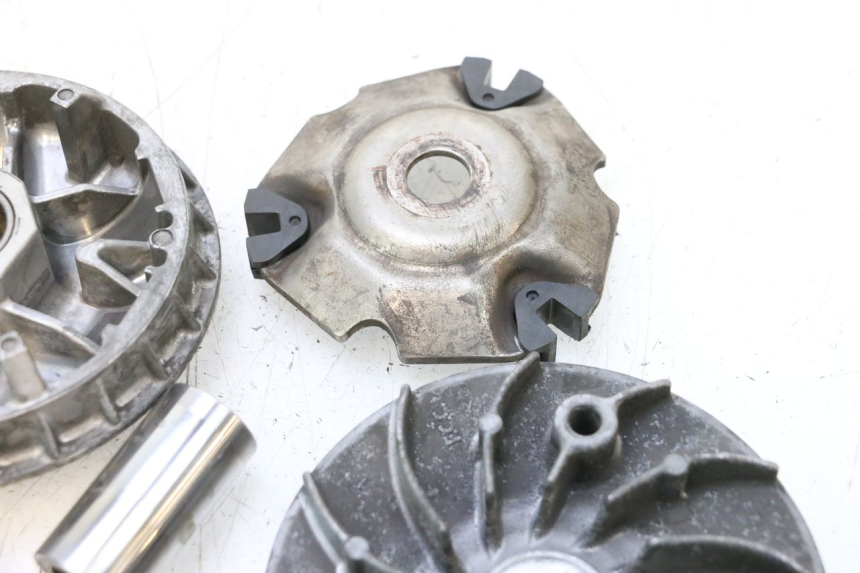 photo de VARIATOR HONDA PCX (JF57/JF64) 125 (2014 - 2018) - Staat van het oppervlak