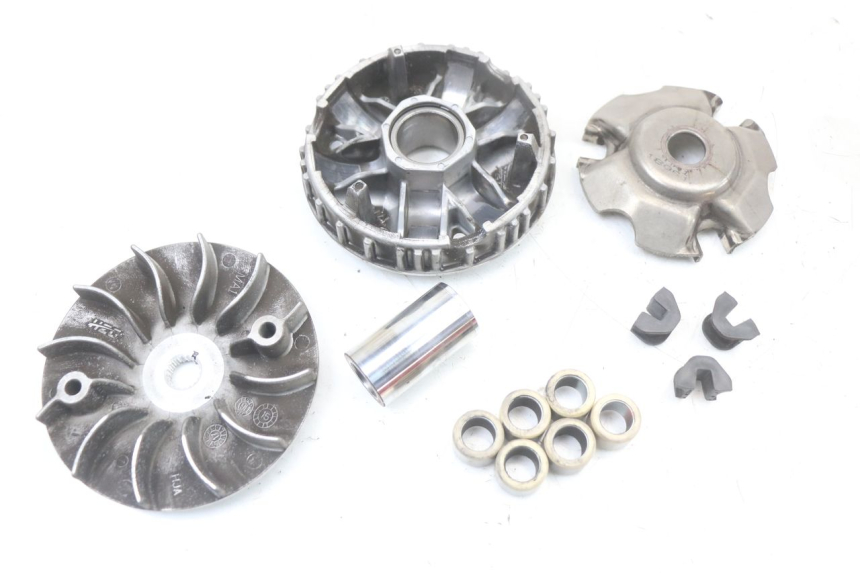 photo de VARIATOR PEUGEOT BELVILLE 125 (2017 - 2021) - Hoofdaanzicht