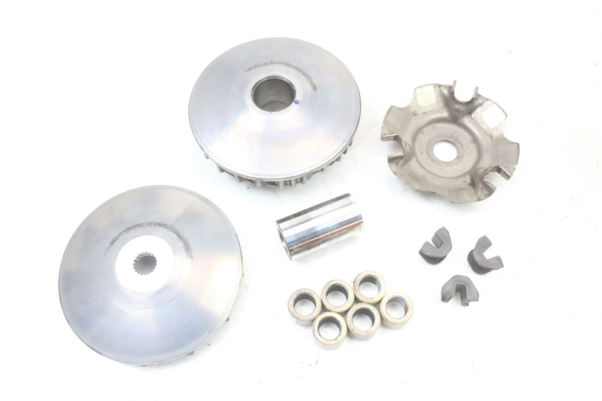 photo de VARIATOR PEUGEOT BELVILLE 125 (2017 - 2021) - Detail van het onderdeel