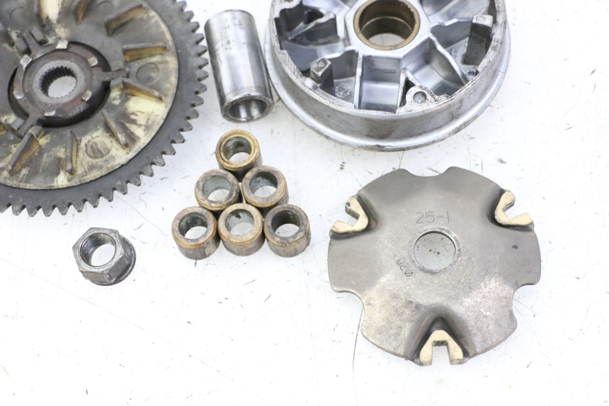 photo de VARIATOR PEUGEOT KISBEE 4T 50 (2010 - 2017) - Staat van het oppervlak