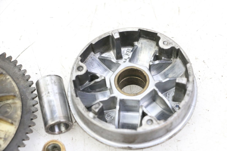 photo de VARIATOR PEUGEOT KISBEE 4T 50 (2010 - 2017) - Gecontroleerd onderdeel