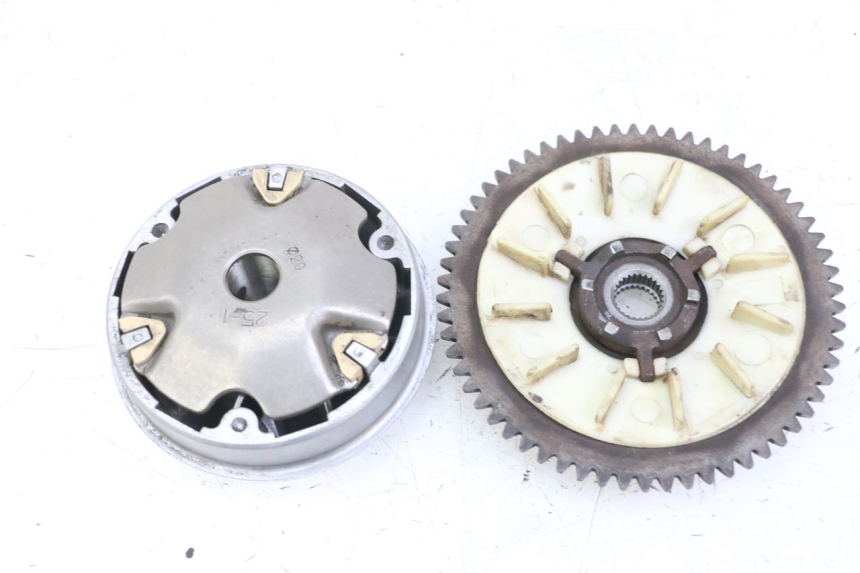 photo de VARIATOR PEUGEOT KISBEE 4T 50 (2010 - 2017) - Detail van het onderdeel