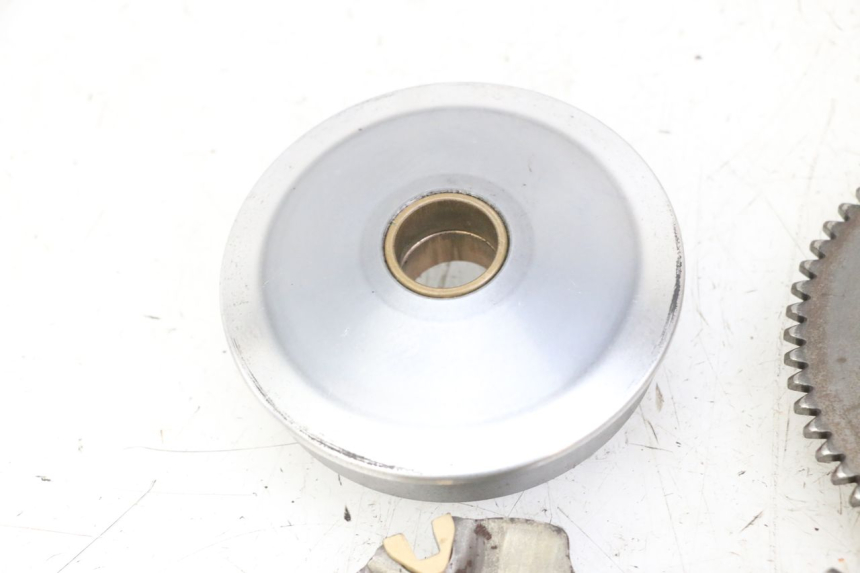 photo de VARIATOR PEUGEOT KISBEE 4T 50 (2010 - 2017) - Technische close-up