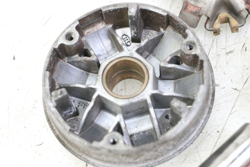 photo de VARIATOR PEUGEOT SPEEDFIGHT 3 LC 2T 50 (2009 - 2015) - Markeringen en referenties