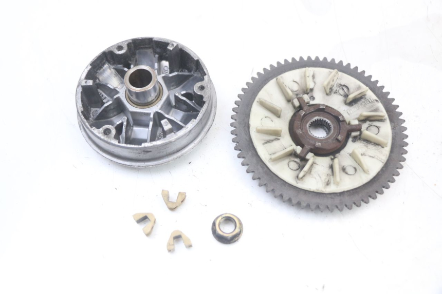 photo de VARIATOR PEUGEOT STREETZONE 4T 50 (2018 - 2023) - Zoom op gebruiksstaat