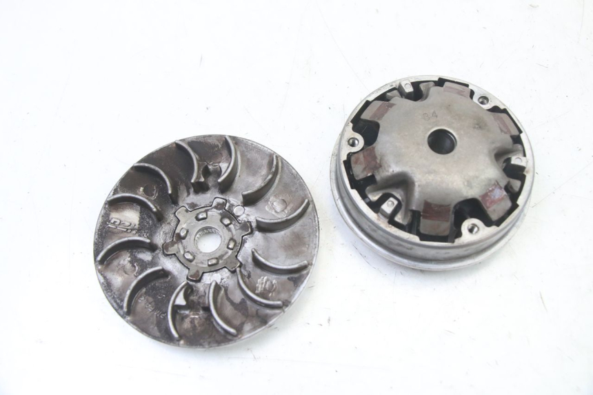 photo de VARIATOR PEUGEOT STREETZONE I 2T 50 (2018 - 2020) - Zoom op gebruiksstaat