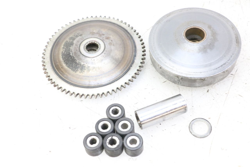 photo de VARIATOR PIAGGIO ZIP 4T 50 (2018 - 2020) - Bevestigingspunten