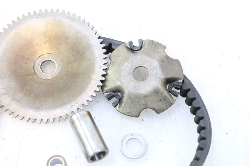 photo de VARIATOR JM MOTORS R-MAX TECH 50 (2024 - 2026) - Kenmerkende details