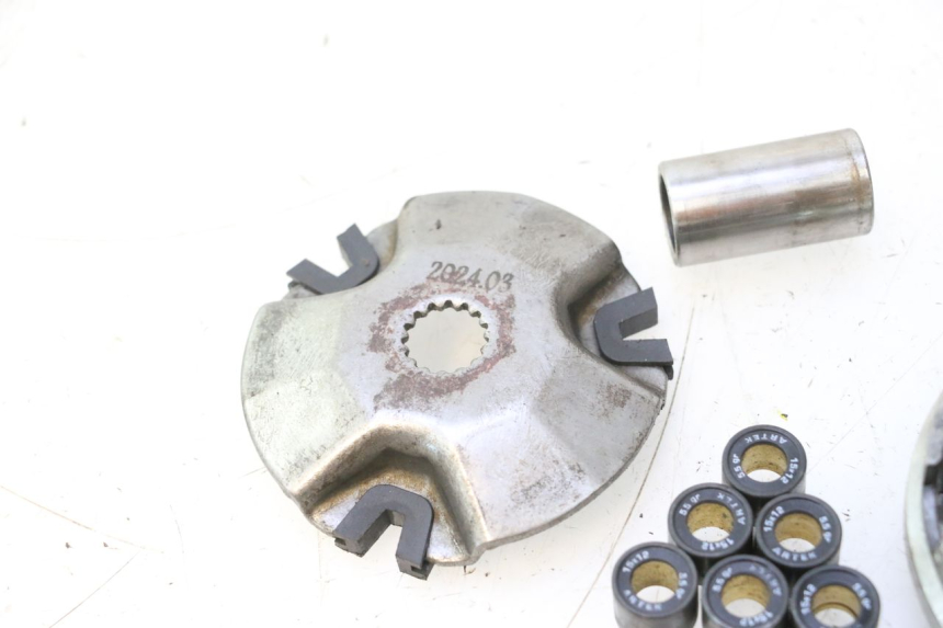 photo de VARIATOR TNT MOTOR ROMA 10' 2T 50 (2011 - 2018) - Technische close-up