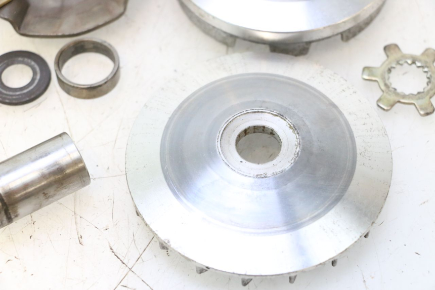 photo de VARIATOR KEEWAY RY6 2T 50 (2011 - 2019) - Technische close-up