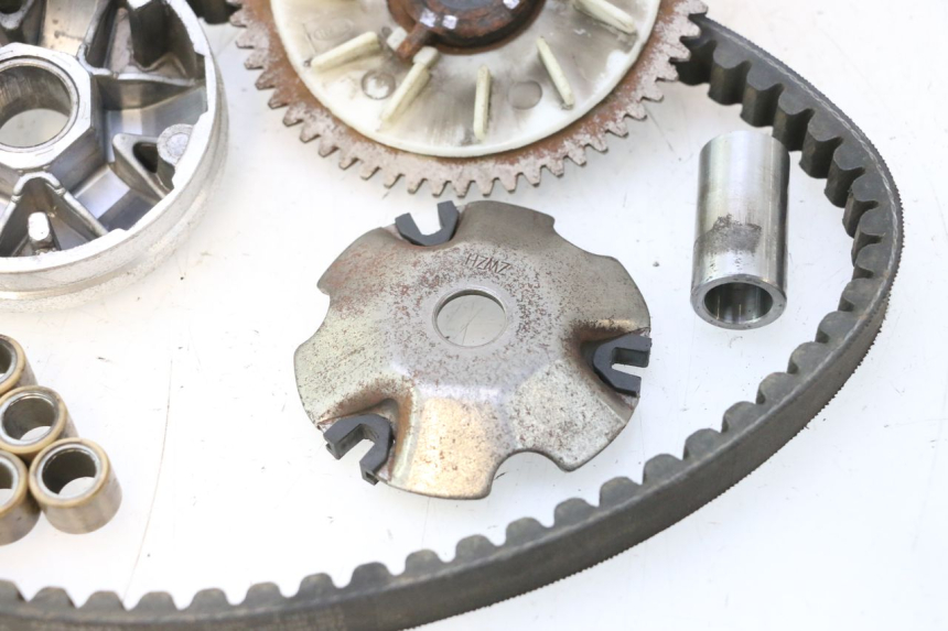 photo de VARIATOR JM MOTORS SANTANA 50 (2014 - 2023) - Zoom op componenten