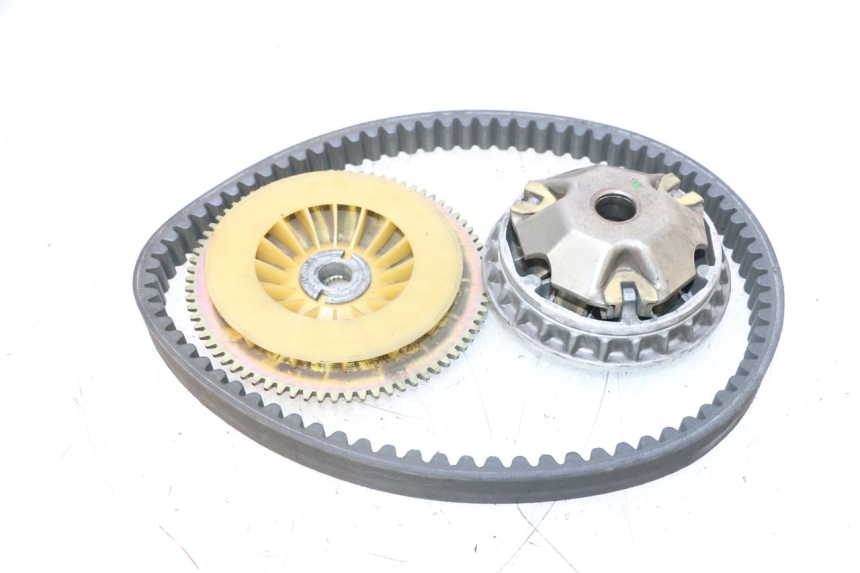 photo de VARIATOR PEUGEOT SATELIS COMPRESSOR K15 125 (2006 - 2009) - Detail van het onderdeel