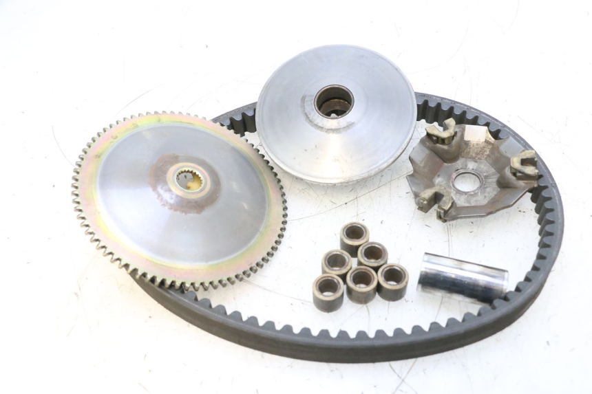 photo de VARIATOR PEUGEOT SATELIS COMPRESSOR K15 125 (2006 - 2009) - Bevestigingspunten