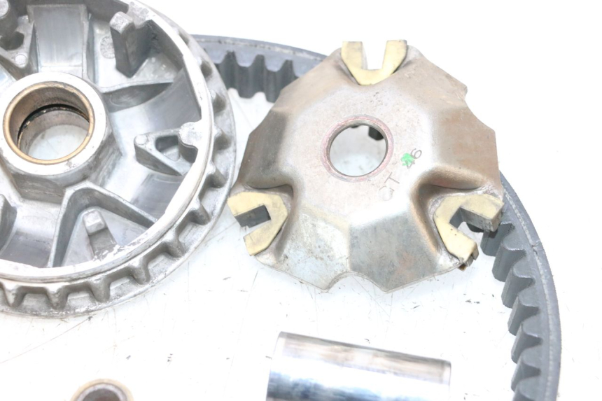 photo de VARIATOR PEUGEOT SATELIS COMPRESSOR K15 125 (2006 - 2009) - Markeringen en referenties