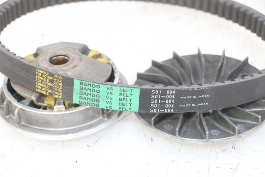 photo de VARIATOR PEUGEOT SATELIS 125 (2013 - 2018) - Detail van het onderdeel