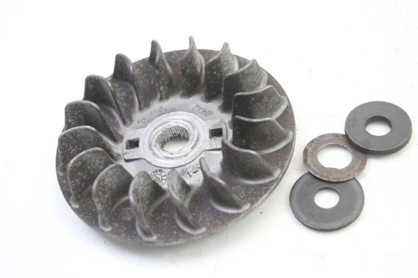 photo de VARIATOR PEUGEOT SATELIS 250 (2006 - 2012) - Bevestigingspunten