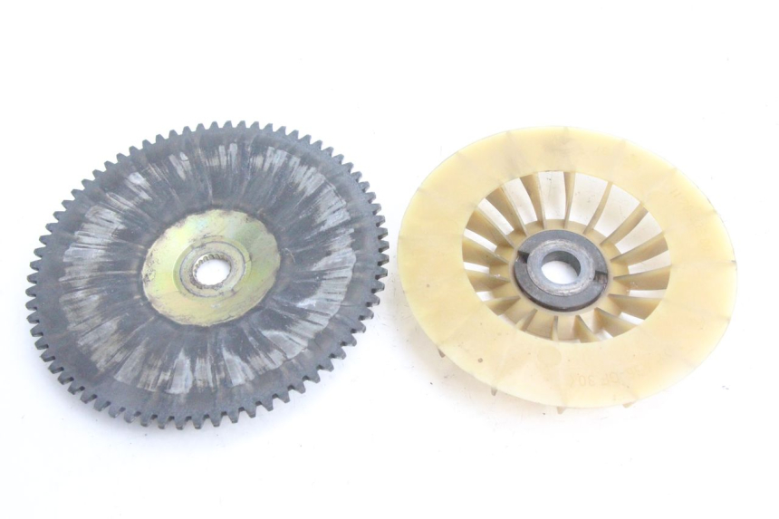 photo de VARIATOR PEUGEOT SATELIS 125 (2006 - 2009) - Andere kijkhoek